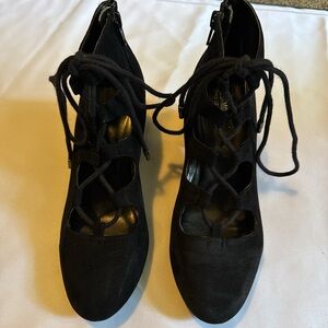Elegant Black Women's Shoes